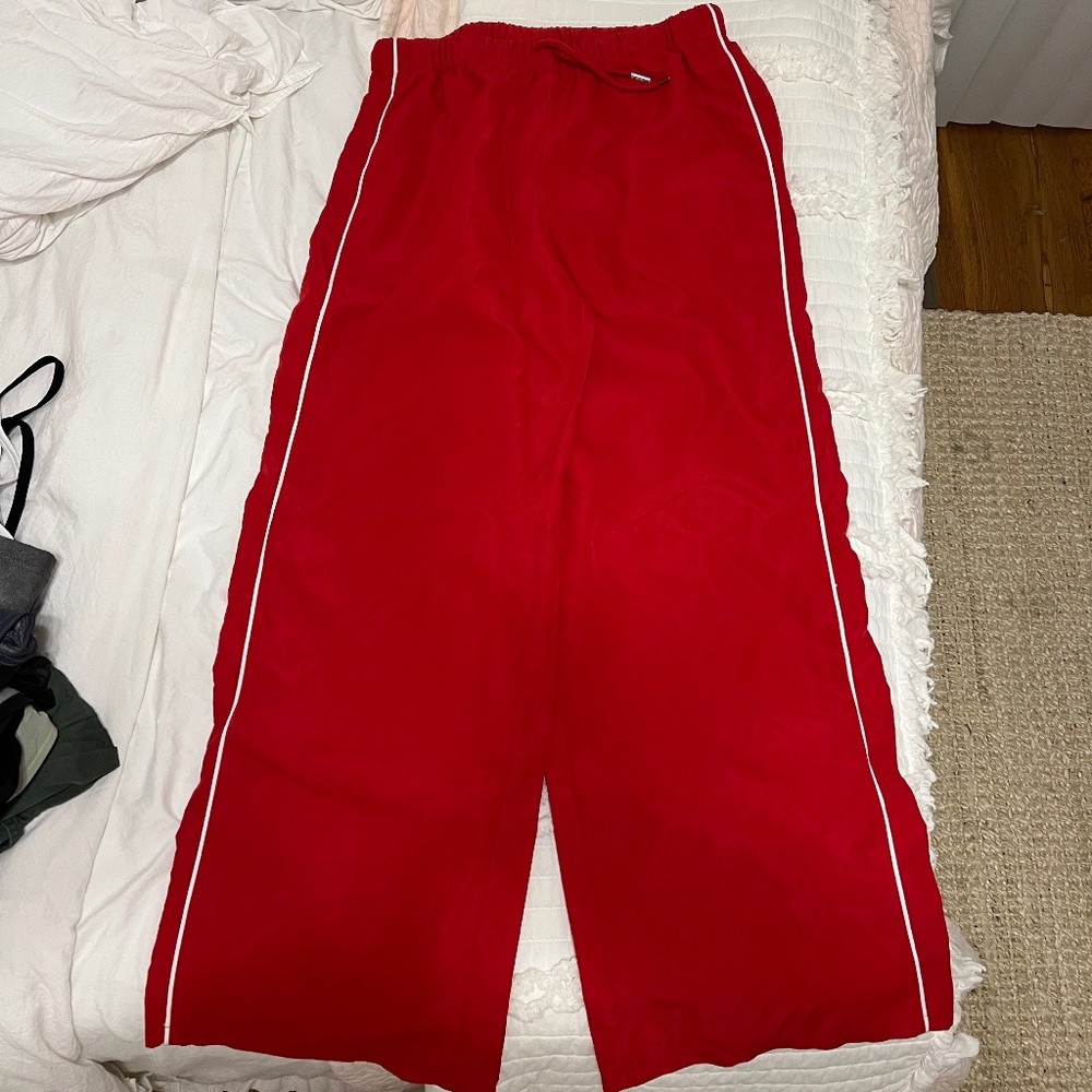 SHEIN Women's Red and White Cargo Pant
